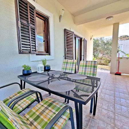 Apartman Irena With Terase End Private Parking Donji Okrug  Extérieur photo